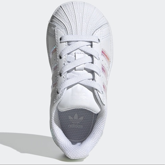 Adidas SUPERSTAR SHOES size 5K - Picture 3 of 9